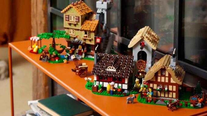 LEGO: svelato il set Piazza della città medievale